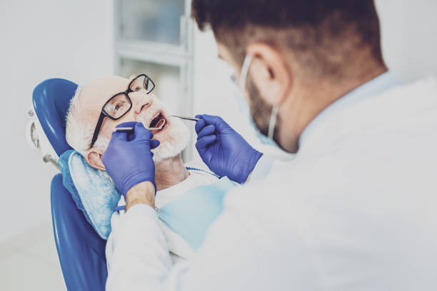 Best Emergency Tooth Extraction in Winter Beach, FL